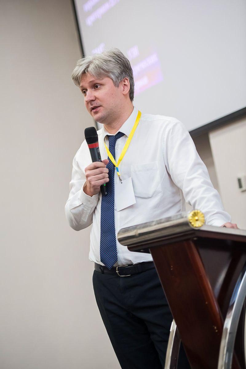 Врач невролог, нейрофизиолог, д.м.н. профессор Дружинин Дмитрий Сергеевич