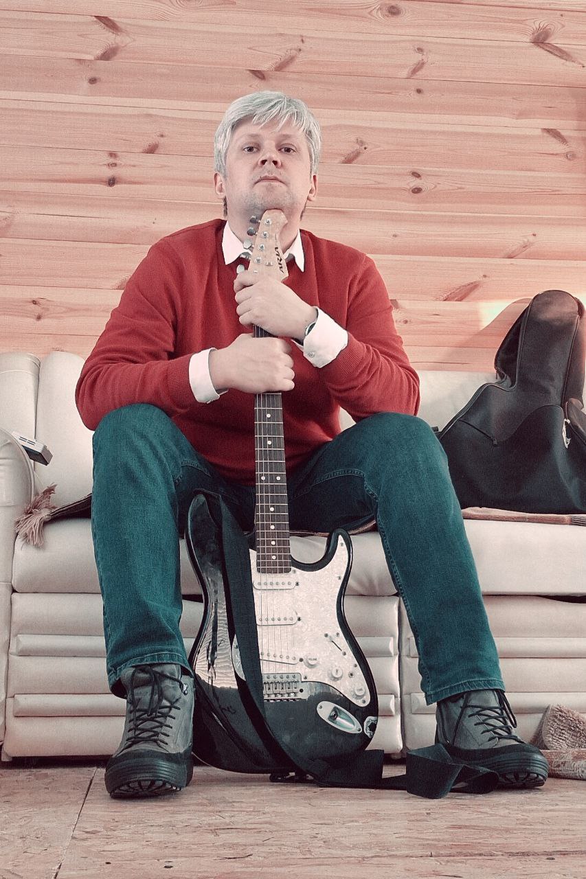 Врач невролог, нейрофизиолог, д.м.н. профессор Дружинин Дмитрий Сергеевич